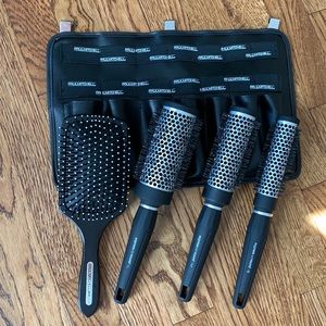 Paul Mitchell Set of Brushes